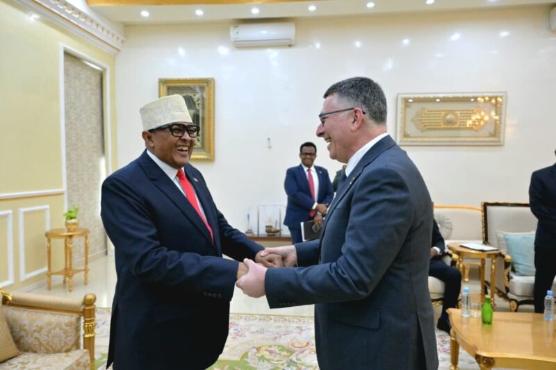 FM Israel in Hargeisa