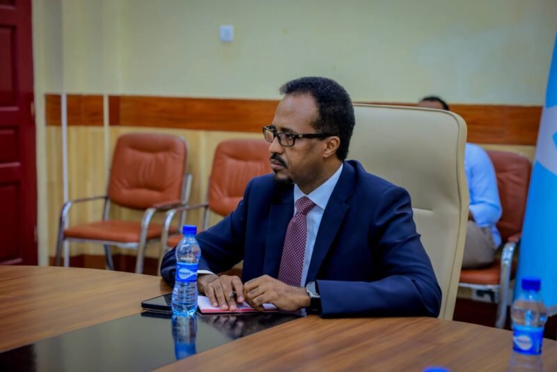 Minister Jamaal Benadir trade
