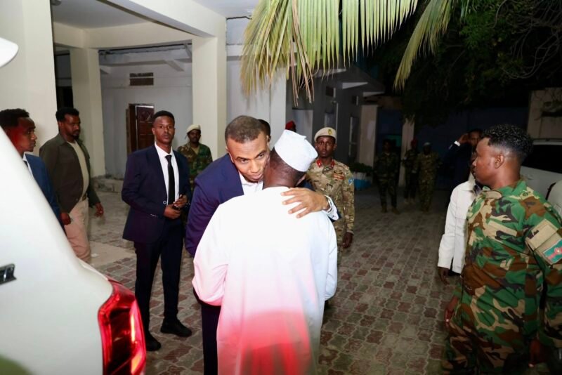 Hamza visit former President