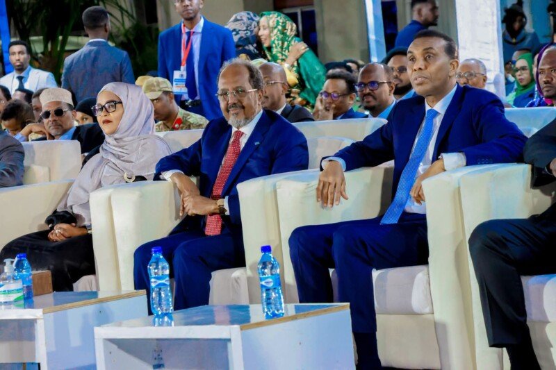 PS HSM and PM Hamza