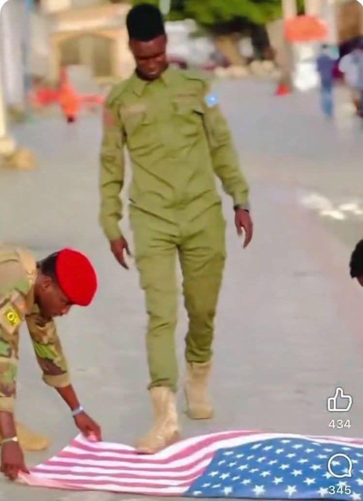 Somali Soldiers USA flag incident