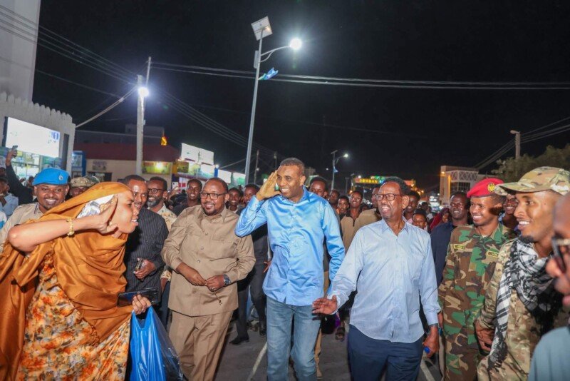 PM Hamza night visit walk